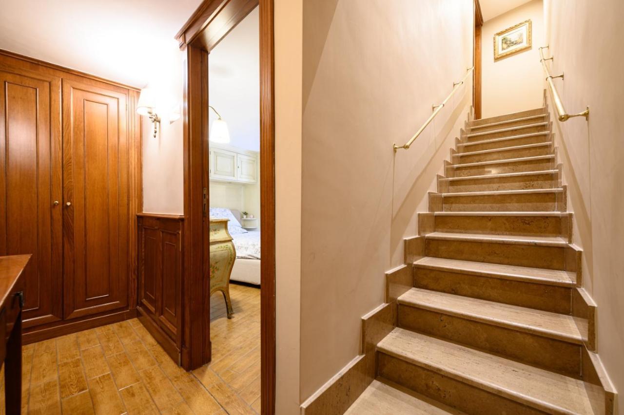 Ferienwohnung Toto E Peppino Family House Neapel Exterior foto
